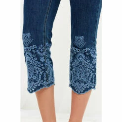 Joe Browns Carla Cutwork Crop Jeans For Female -Joe Browns Shop unnamed file 1110